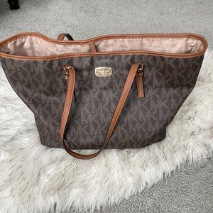 Michael Kors tote